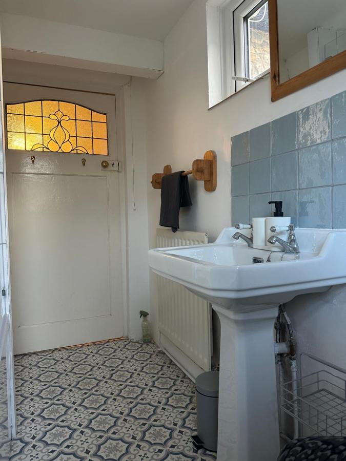 Nutshell Cottage Ситон Экстерьер фото